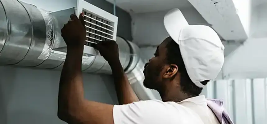 Our Licensed And Insured Cleaners in Woodstock, IL