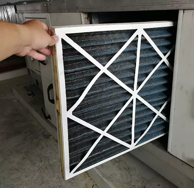 Why Homeowners & Businesses Trust Us Woodstock, IL?